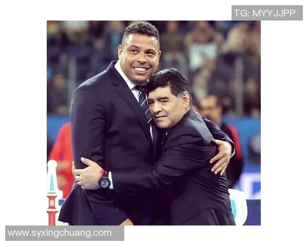 亲吻足球场草坪的球星是谁他背后的故事与传奇人生