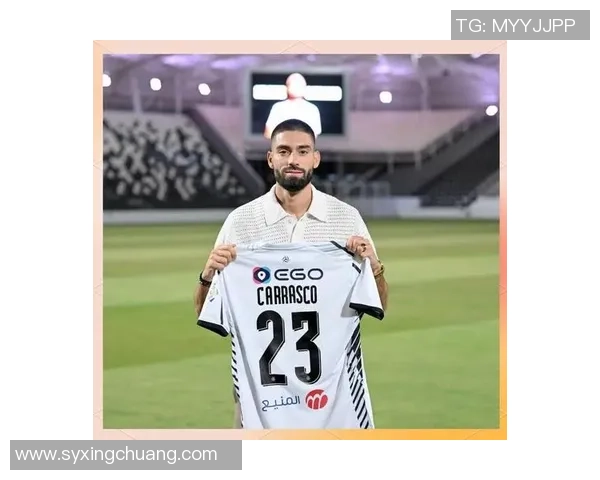 足球球星夏日时尚穿搭大揭秘 炎热季节里的清爽与个性展示