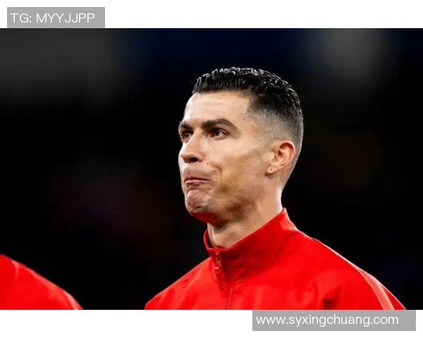 C罗签字足球卡高分评级揭秘收藏价值及市场趋势分析